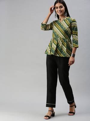 SheWill Women's Green Abstract Printed Fit & Flare Cotton Blend Top 4