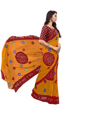 Yellow printed georgette saree with blouse 5