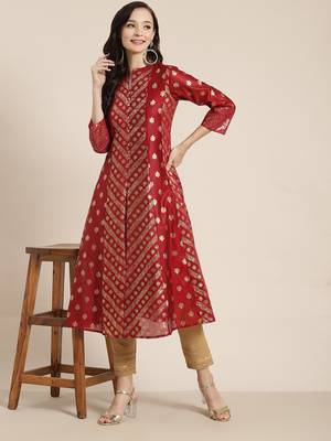 Maroon Chanderi Silk Printed Kurta with Inner 2