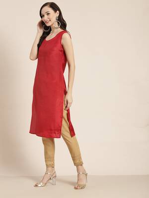 Maroon Chanderi Silk Printed Kurta with Inner 4
