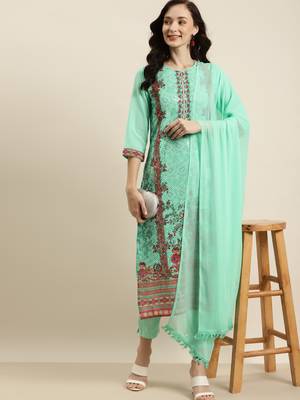 Green Georgette Embroidered Straight Kurta Pant Dupatta Set 2