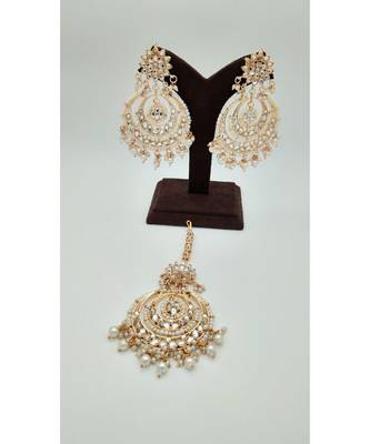 Gold Plated Earring and Maang Tikka Set in white color 1