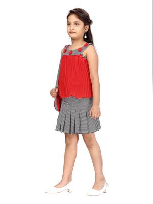 Red plain georgette girls-top-bottom 3