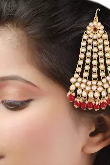 Maroon studded jewellery Yellow Gold Alloy   Passa
