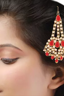 Red studded jewellery Yellow Gold Alloy   Passa