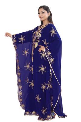 New Royal Islamic Modern Elegant Dubai Moroccan caftan Arabic Party Wear Beach Kaftan Farasha Dresses 2
