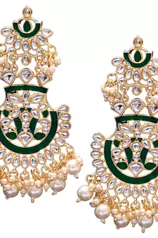 Green kundan Yellow Gold Alloy Earrings