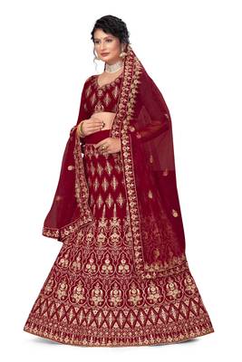 Maroon embroidered velvet semi stitched lehenga 2