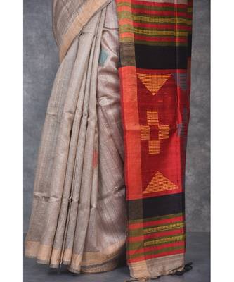 beige Handloom Dupion Silk Saree With Dobbi Design saree with blouse 4