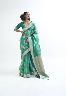 Green woven organza saree with blouse 1
