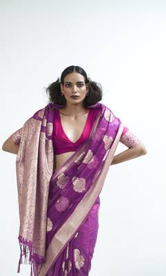 Purple woven organza saree with blouse 2