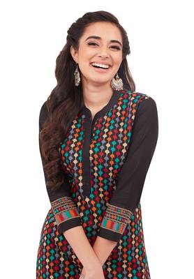Black printed cotton cotton-kurtis 4