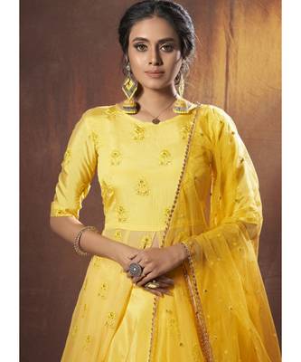Yellow Floral Embroidered Anarkali Lehenga 3