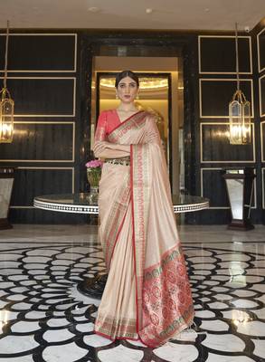Ivory woven silk saree with blouse 1