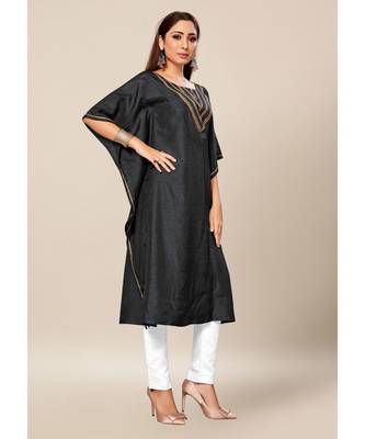 Black Colour Dola Silk Plain free Style Round Neck Stitch Kaaftan 4