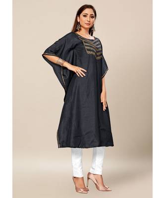 Black Colour Dola Silk Plain free Style Round Neck Stitch Kaaftan 4