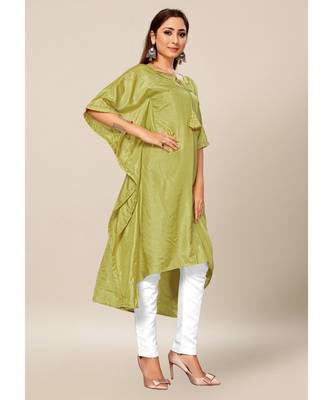 Green Colour Dola Silk Plain free Style Round Neck Stitch Kaaftan 4