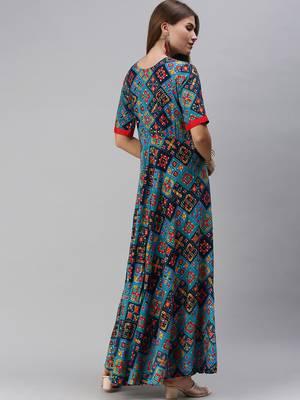 Blue printed viscose rayon maxi-dresses 3
