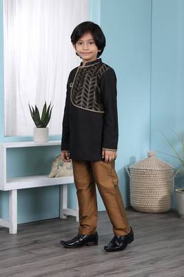 Black embroidered cotton silk boys-kurta &-pyjama 2