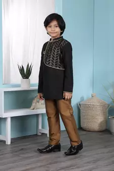Black embroidered cotton silk boys-kurta &-pyjama