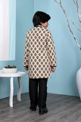 Beige printed banarasi silk boys-sherwani 4