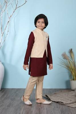 Maroon embroidered cotton silk boys-kurta &-pyjama 3