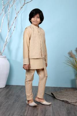 Beige embroidered banarasi silk boys-kurta &-pyjama 3