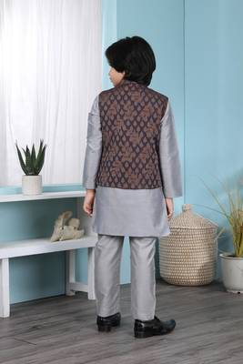 Grey plain cotton silk boys-kurta &-pyjama 4