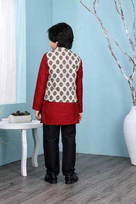 Maroon embroidered cotton silk boys-kurta &-pyjama 4
