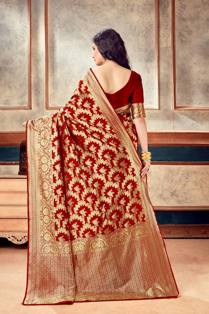 Red Woven Art Silk Saree With Blouse With Belt