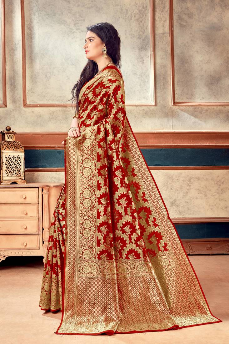 Red Woven Art Silk Saree With Blouse With Belt