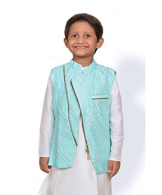 Zipped Embroidered Jacket with Kurta and Pyajama 6