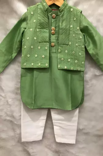 Green Embroidered Bandi with Kurta and Chudidar