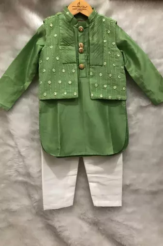 Green Embroidered Bandi with Kurta and Chudidar