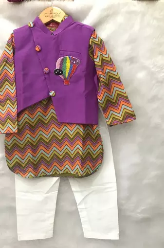 Purple Bandi with Zig Zag Print Kurta and Chudidar