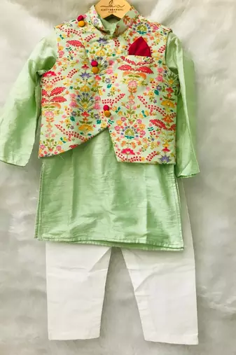Green Embroidered Kurta with Chudidar
