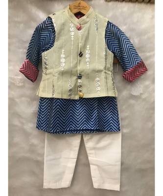 Blue Zig Zag Print Kurta with Abla work Jacket and Chudidar 4
