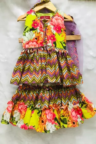 Flower Print Short Kurta with Net Dupatta and Sharara