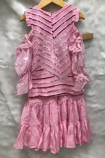Embroidered pink kurta with Balloon Sleeves and Sharara