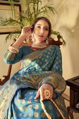 Blue woven banarasi saree with blouse 3