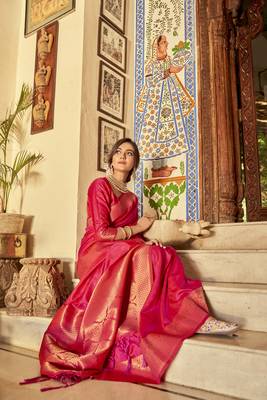 Rani pink woven banarasi saree with blouse 3