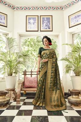 Green woven banarasi saree with blouse 1