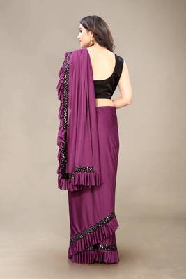 Wine hand woven crepe saree with blouse 4