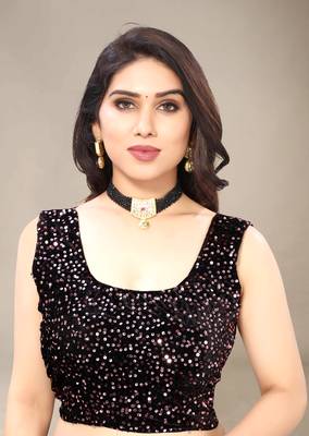 Wine hand woven crepe saree with blouse 5