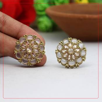 Grey studs 1