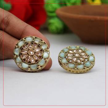 Green studs 1