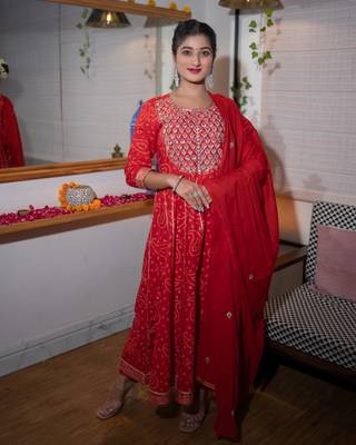 Red embroidered cotton ethnic-kurtis 1