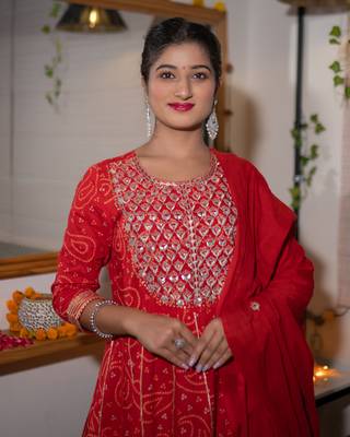 Red embroidered cotton ethnic-kurtis 4