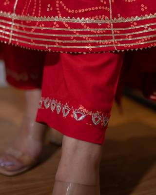 Red embroidered cotton ethnic-kurtis 5