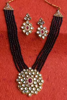 Black Polki Pearl Kundan  Necklace Sets